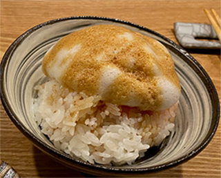 締めの一品はTKG